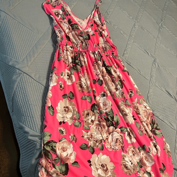 Gorgeous soft dress - Picture 4 of 8